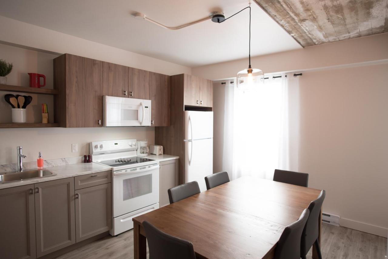 Le Central Rouyn Exterior photo